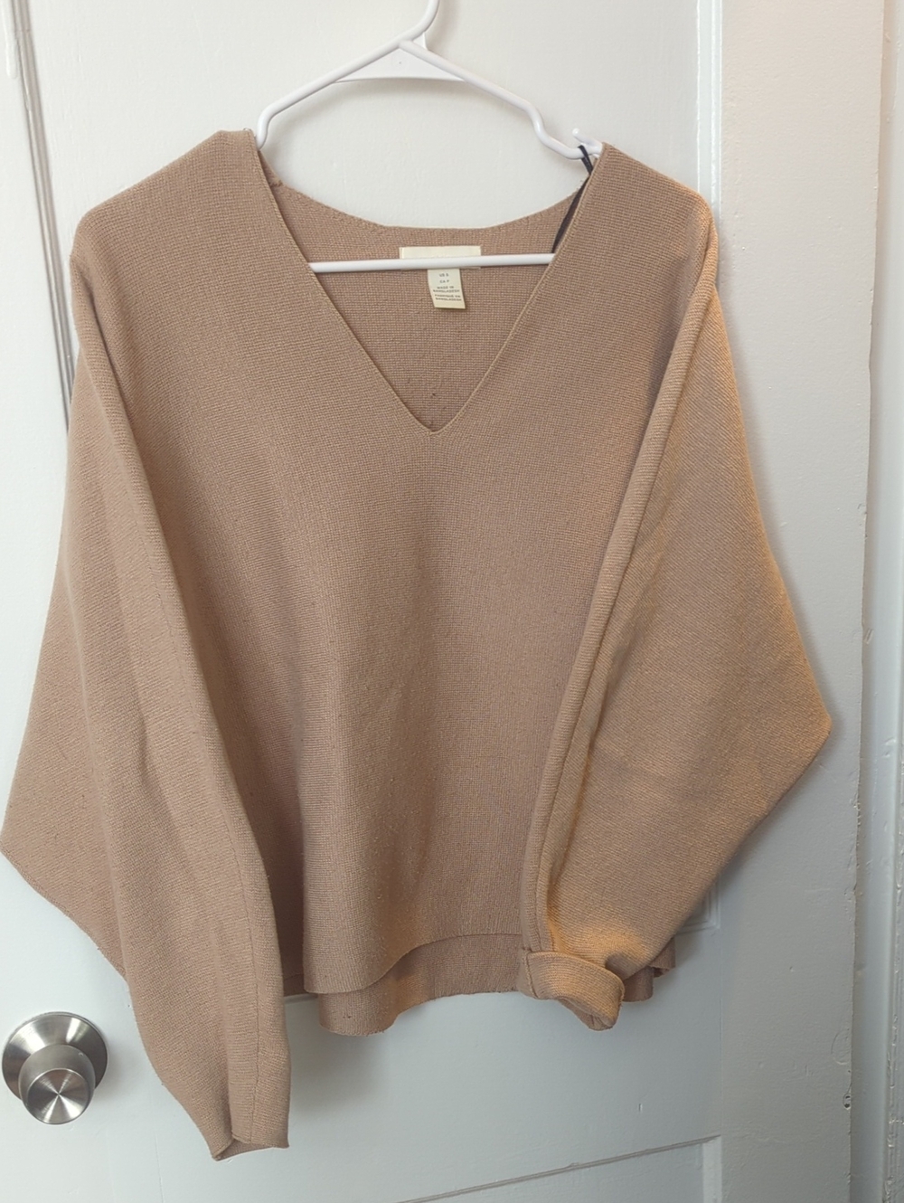 Women's V-Neck Sweater in Taupe